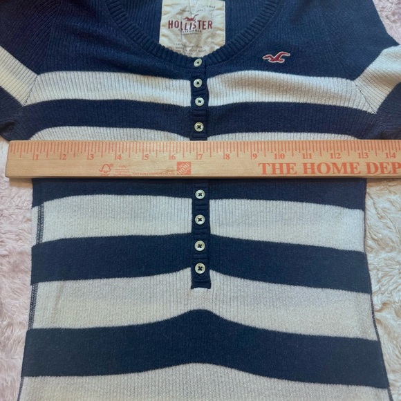 Hollister Navy & White Striped Long Sleeve Henley large Top | Size Y2K Preppy - Picture 5 of 6